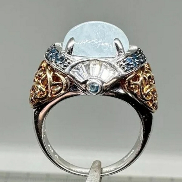 Victoria Wieck Jewelry - Host Pick Beautiful Victoria Wieck Genuine Milky Aquamarine & blue diamond Ring